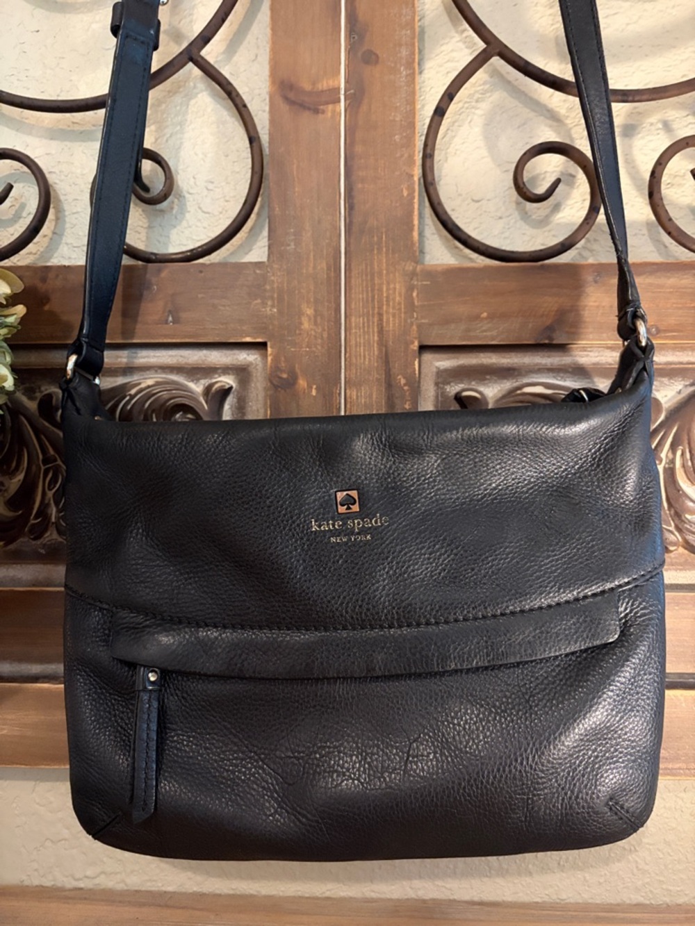 Kate Spade New York Grant Park Starla Black Pebbled Leather Crossbody & Dust Bag